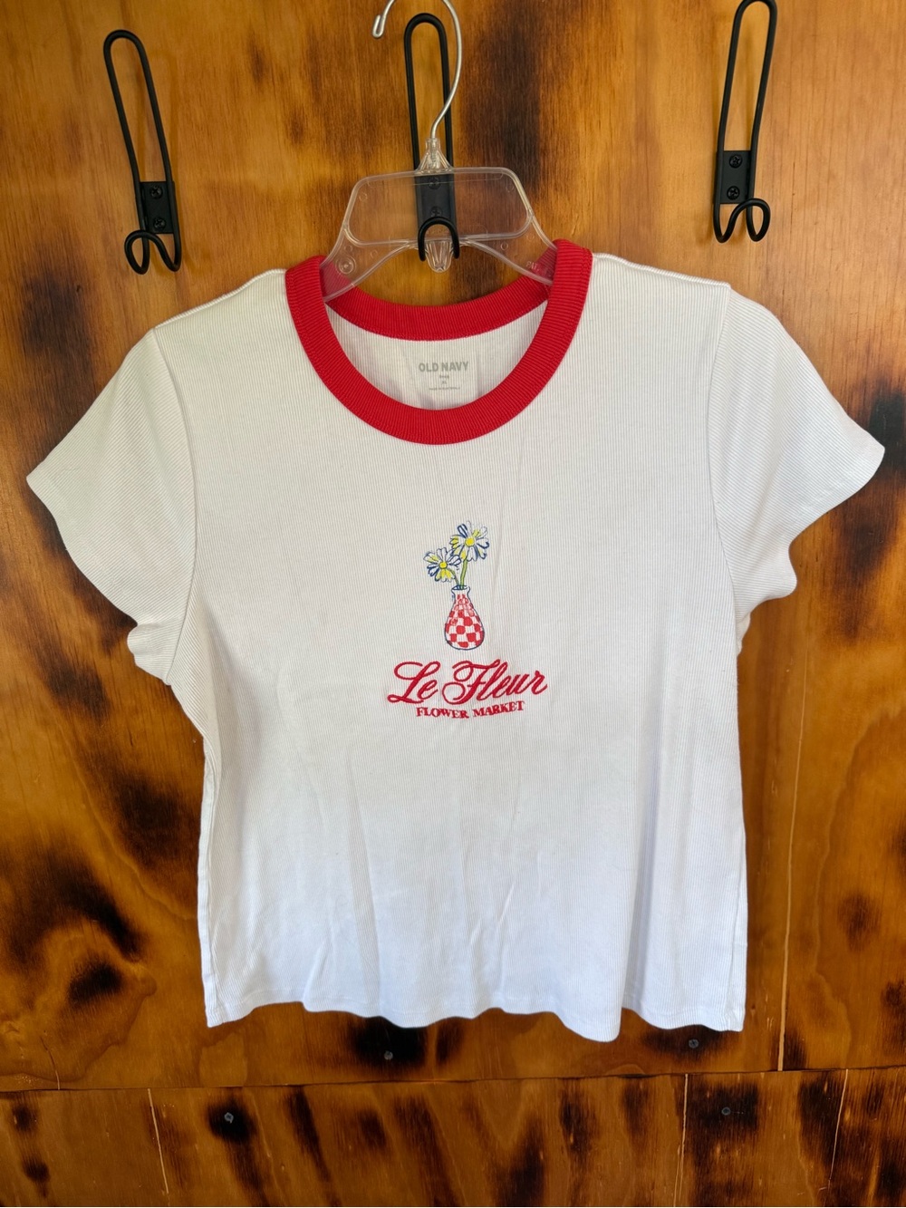 Y2K Old Navy 'Le Fleur' White Tee with Red Trim